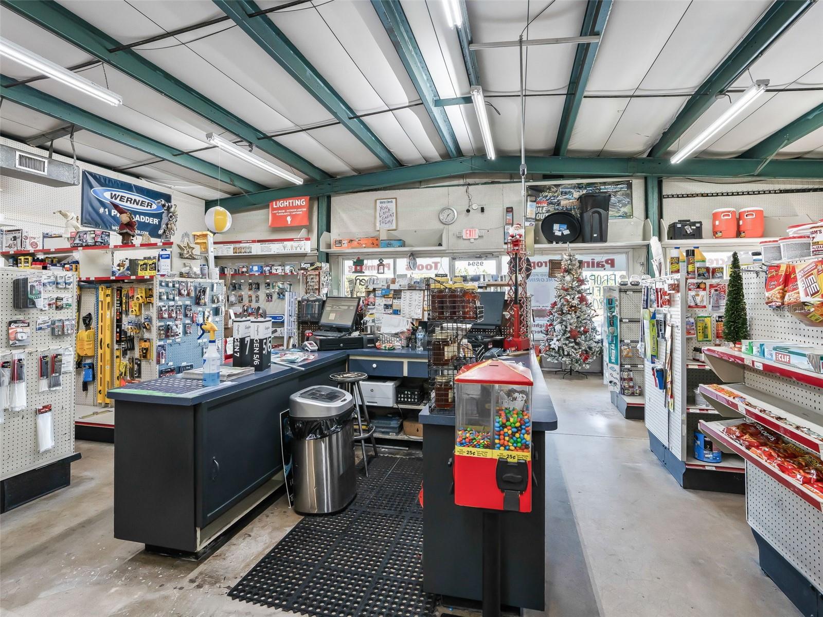 Image 39 of 45 For 9594 Maricamp Road