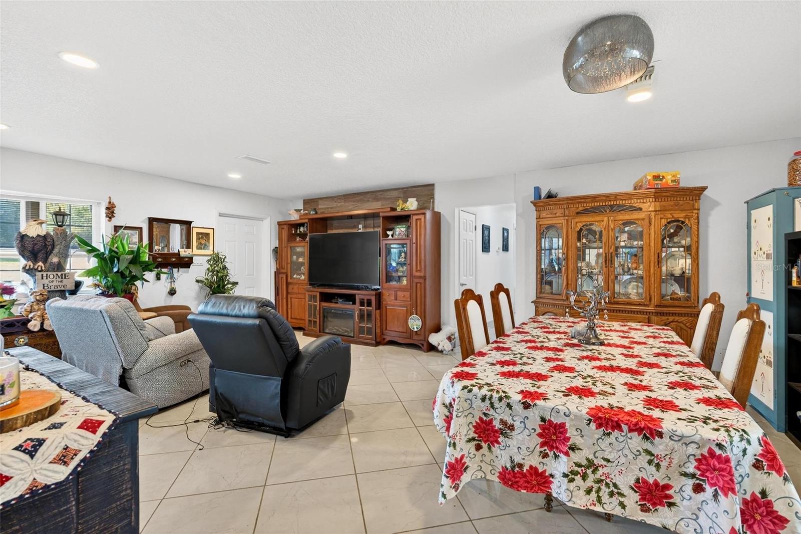 Image 6 of 26 For 37104 County Road 452