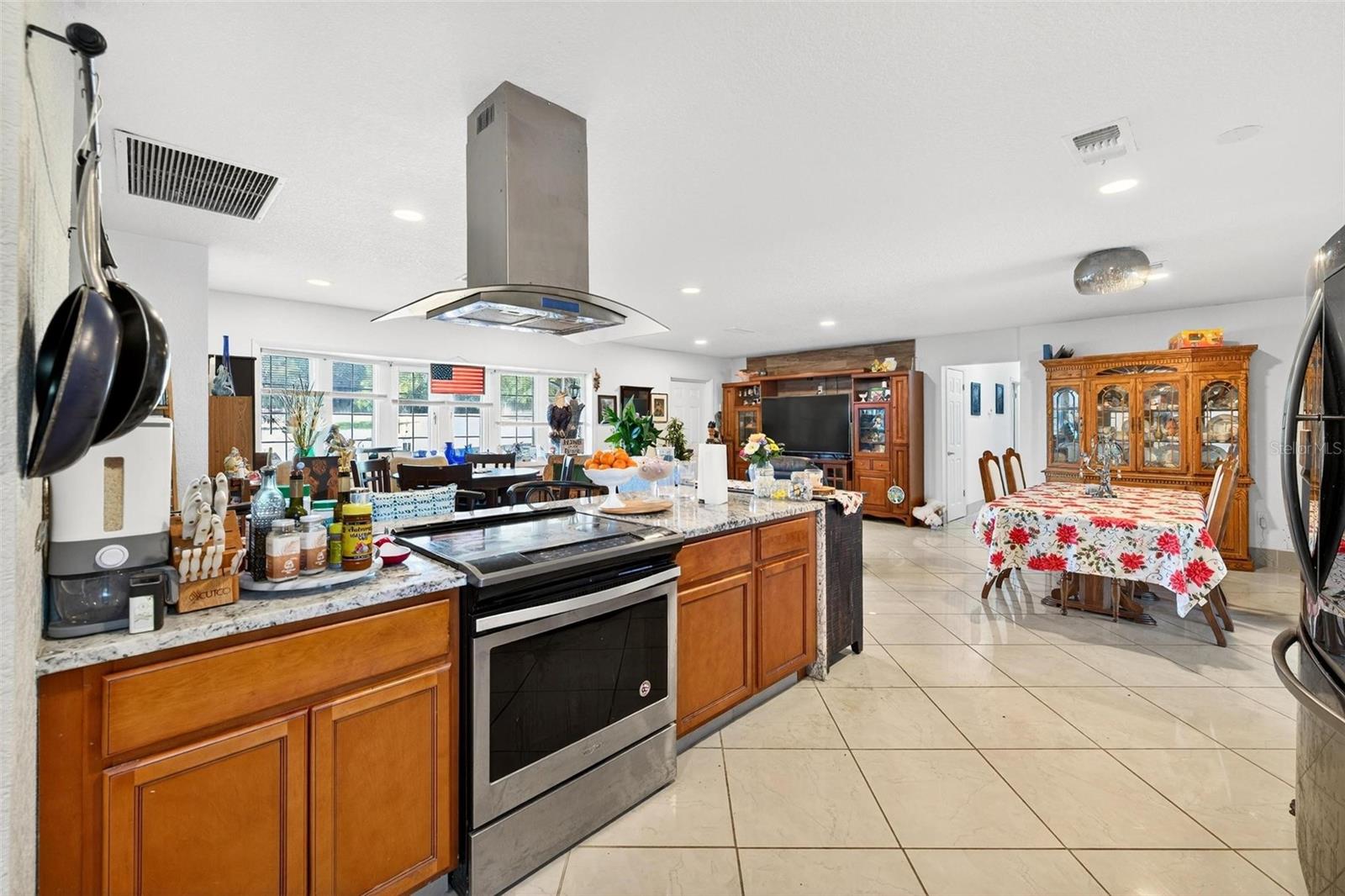 Image 8 of 26 For 37104 County Road 452