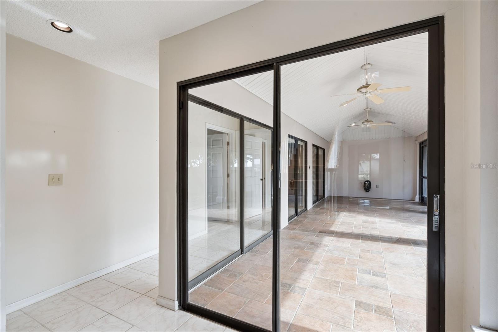 Image 41 of 56 For 16951 Deer Island Road