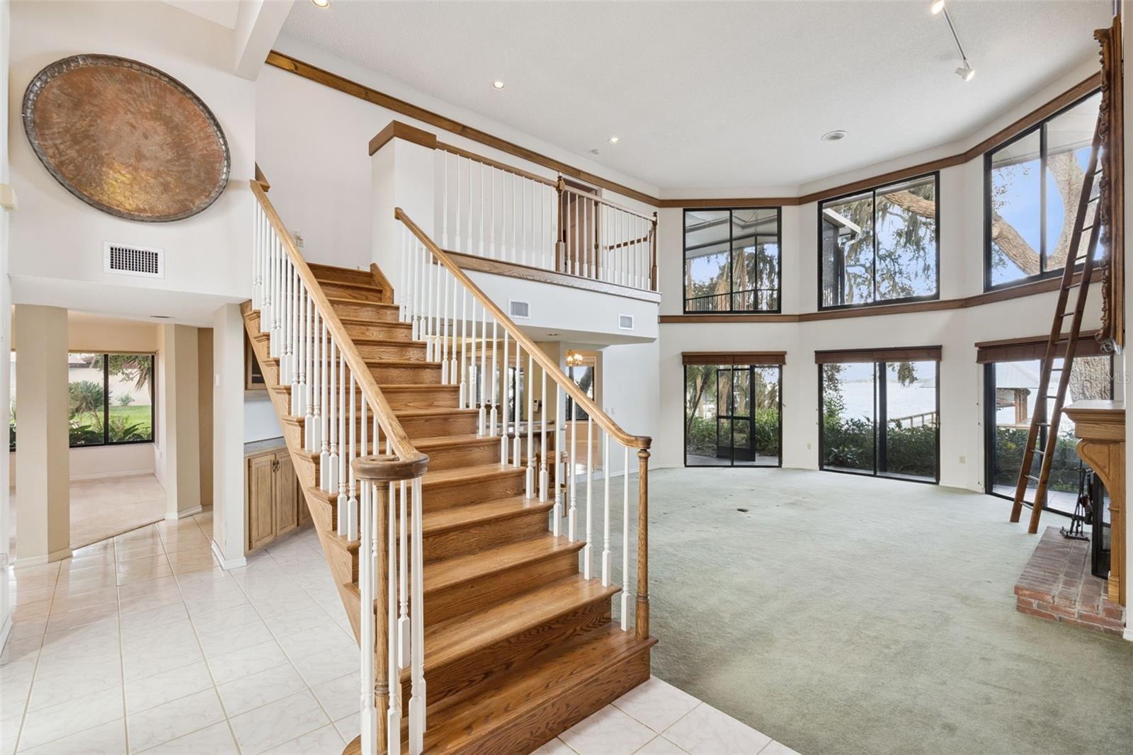 Image 7 of 56 For 16951 Deer Island Road