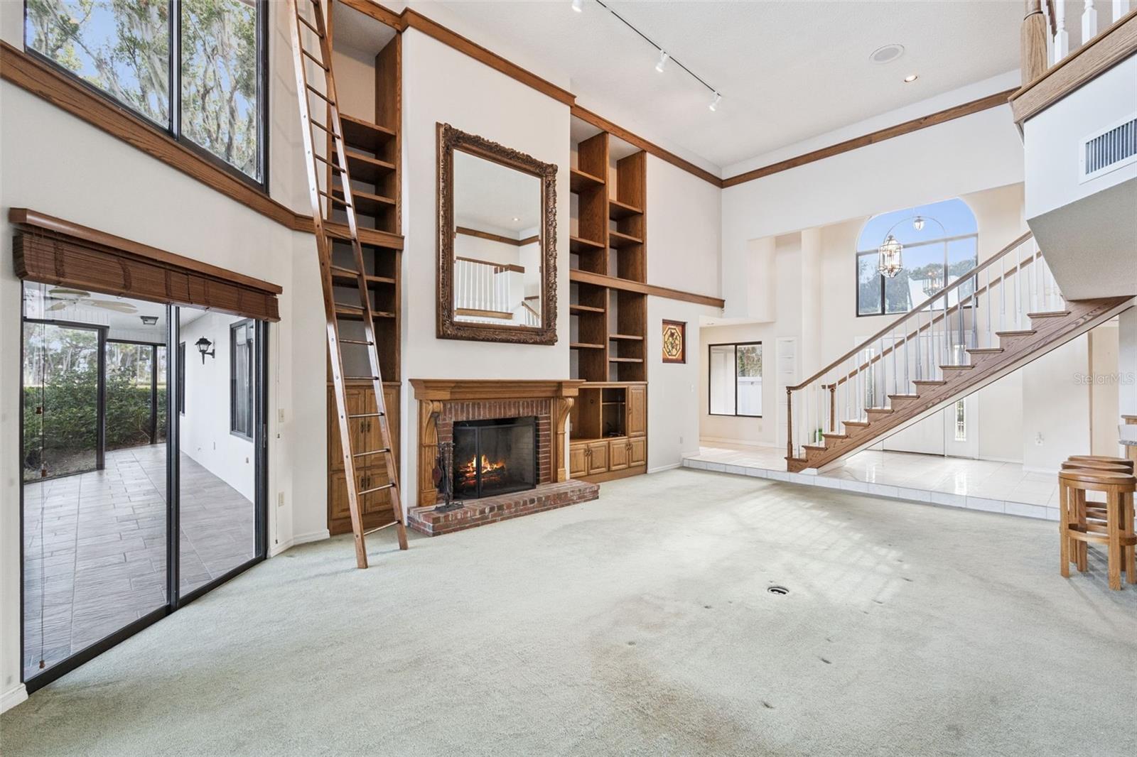 Image 9 of 56 For 16951 Deer Island Road