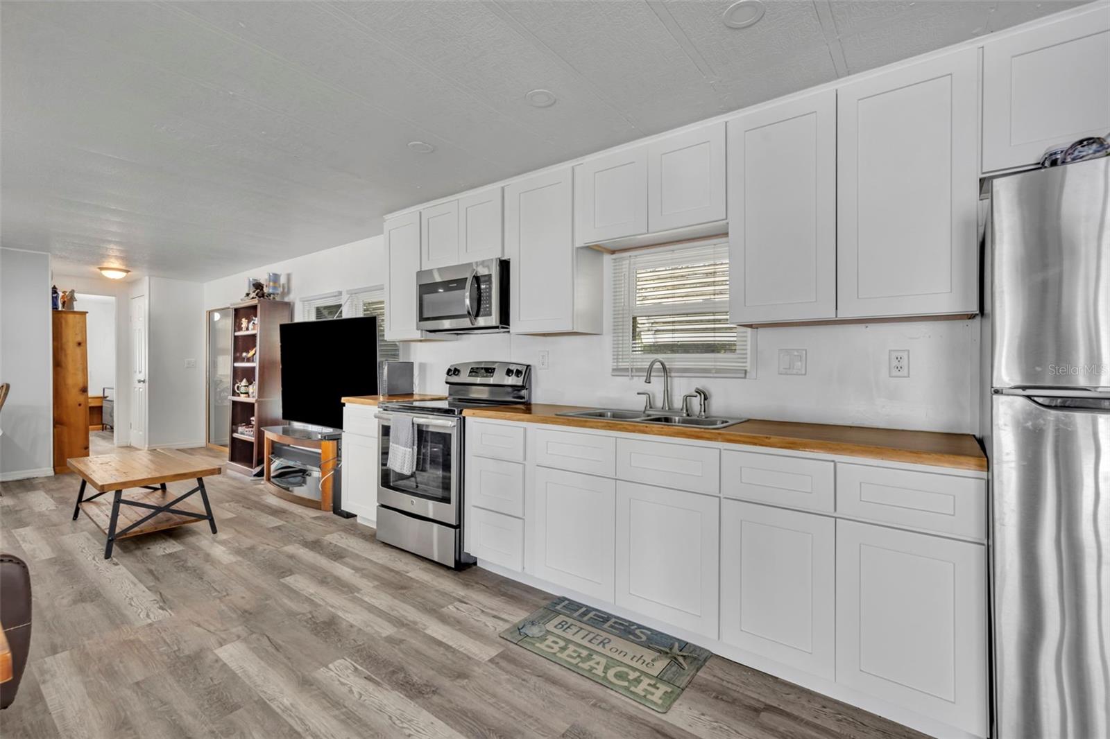 Image 13 of 45 For 47 Hawaiian Way