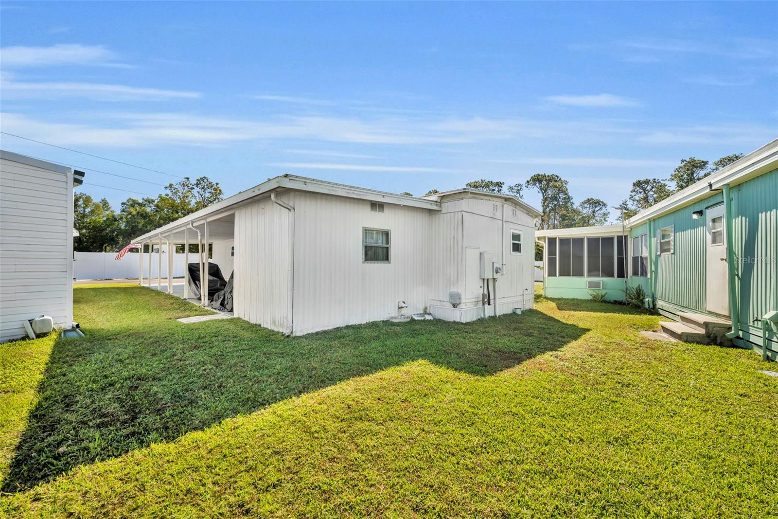 Image 25 of 45 For 47 Hawaiian Way