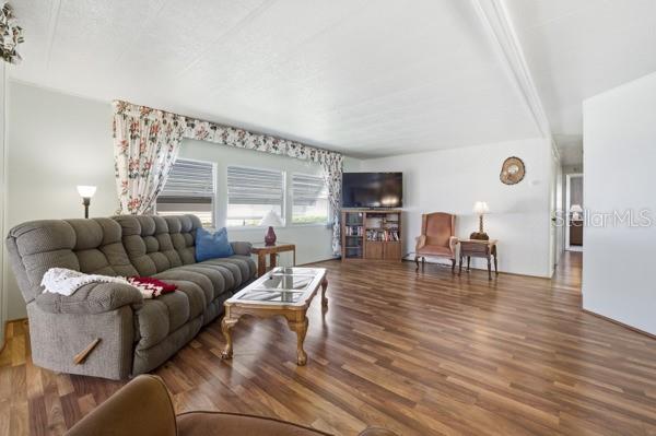 Image 14 of 81 For 101 Mango Cove