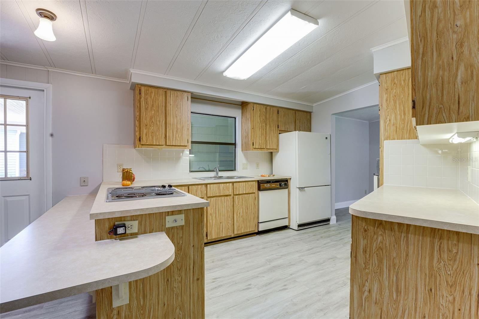 Image 40 of 81 For 101 Mango Cove