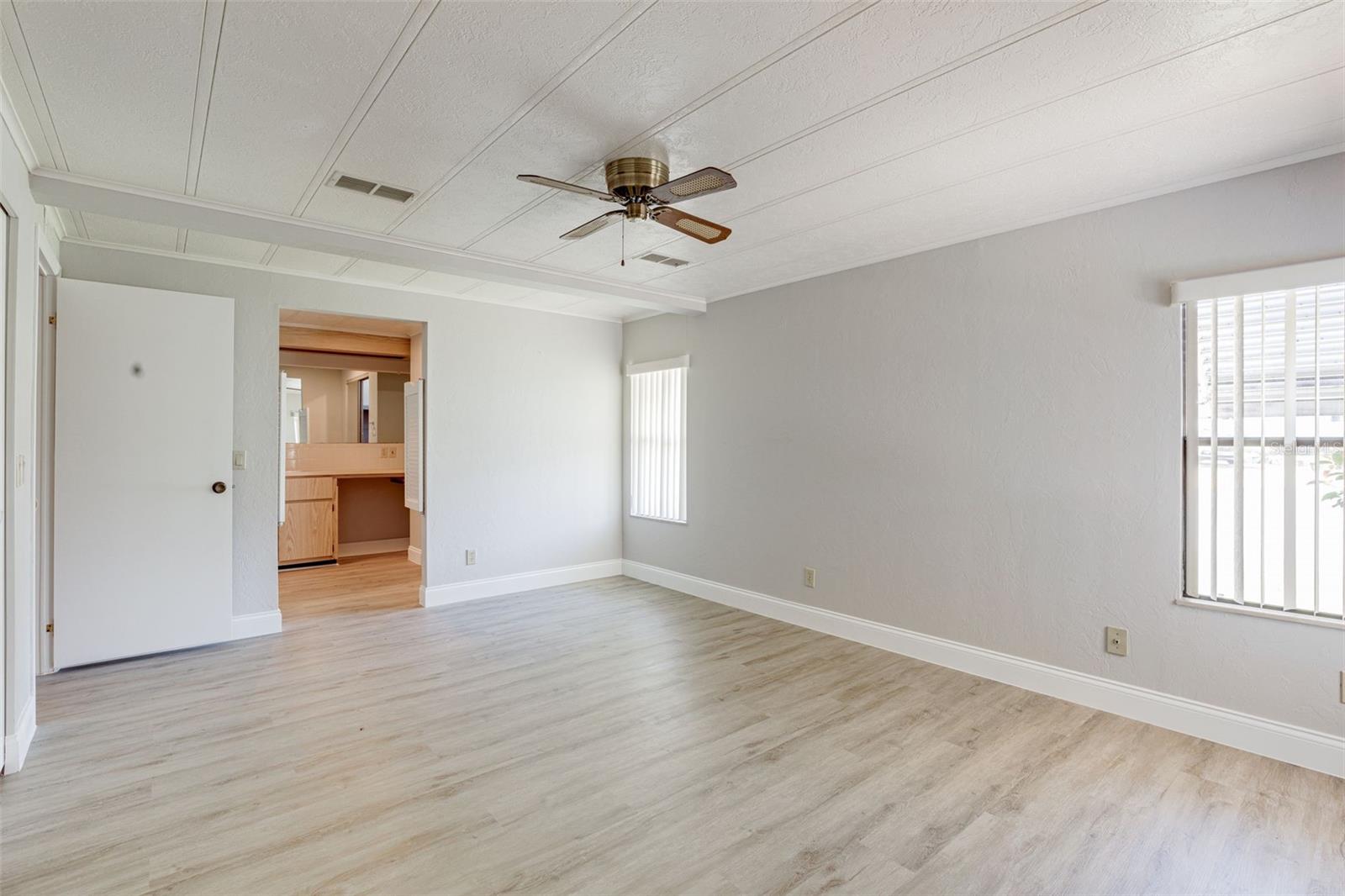 Image 53 of 81 For 101 Mango Cove