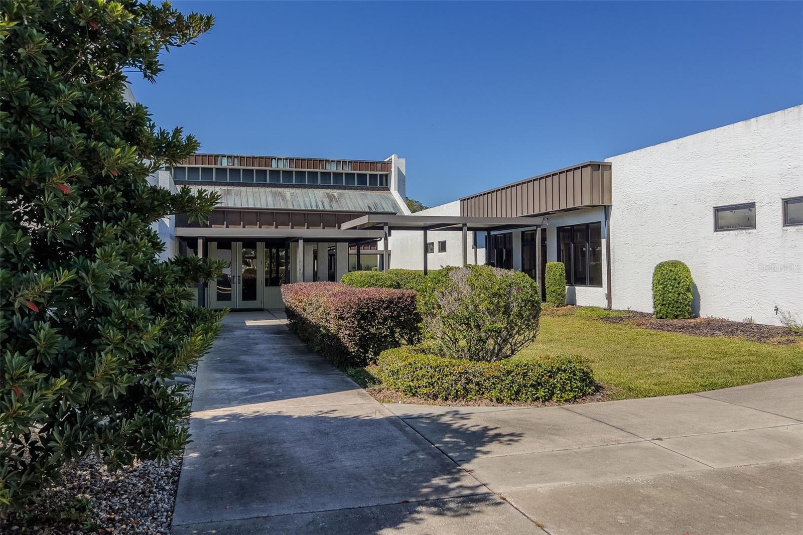 Image 68 of 81 For 101 Mango Cove