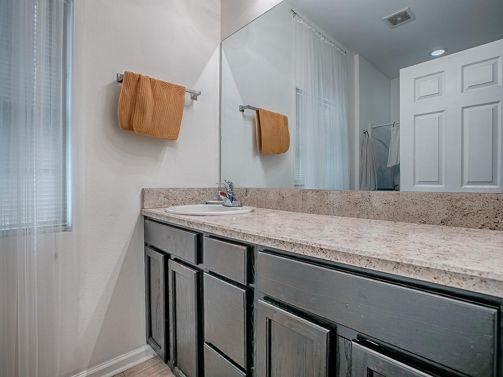 Image 19 of 38 For 7840 21st Way