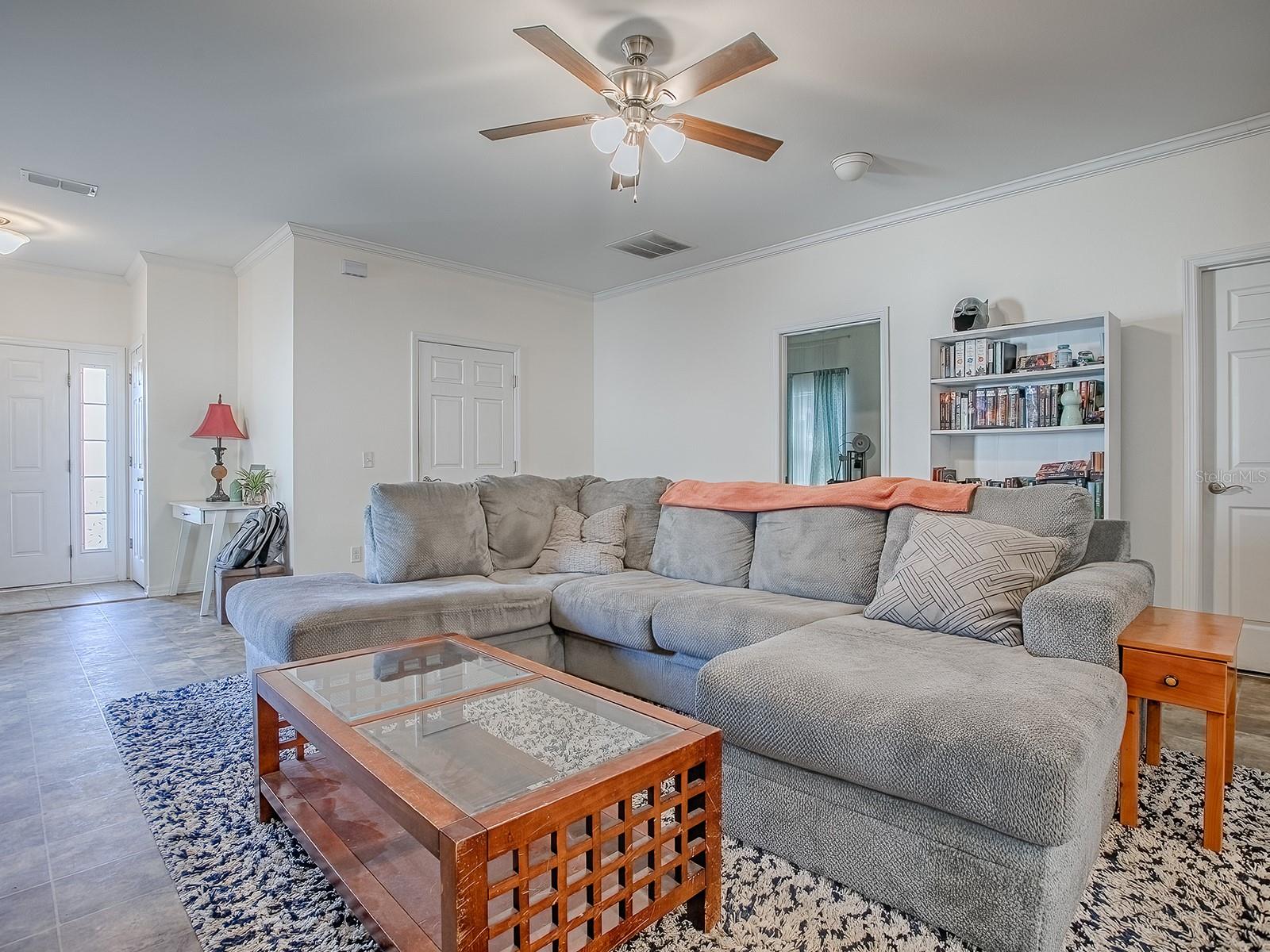 Image 4 of 38 For 7840 21st Way