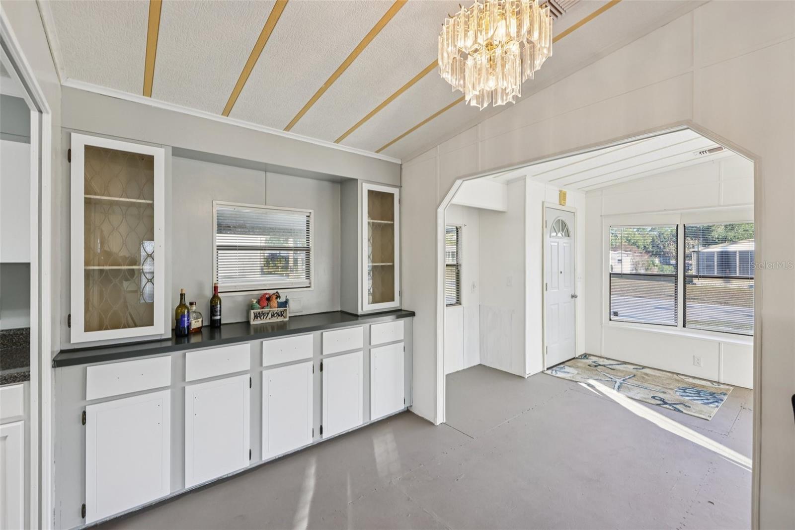 Image 12 of 36 For 6786 5th Place