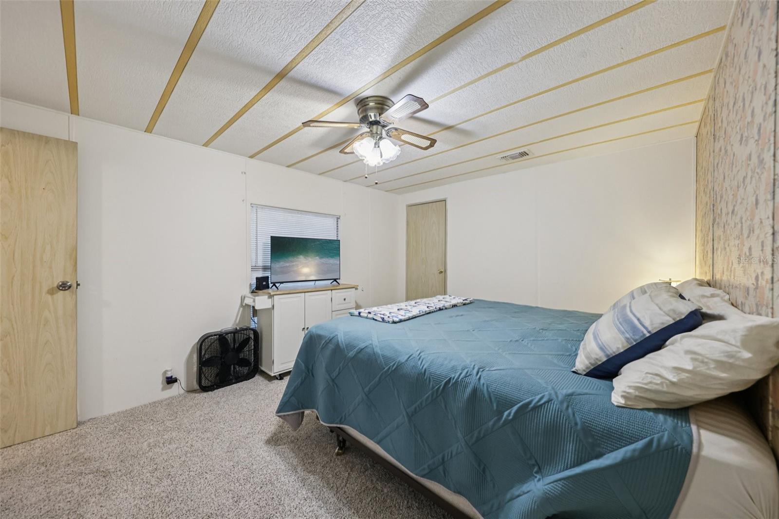 Image 18 of 36 For 6786 5th Place