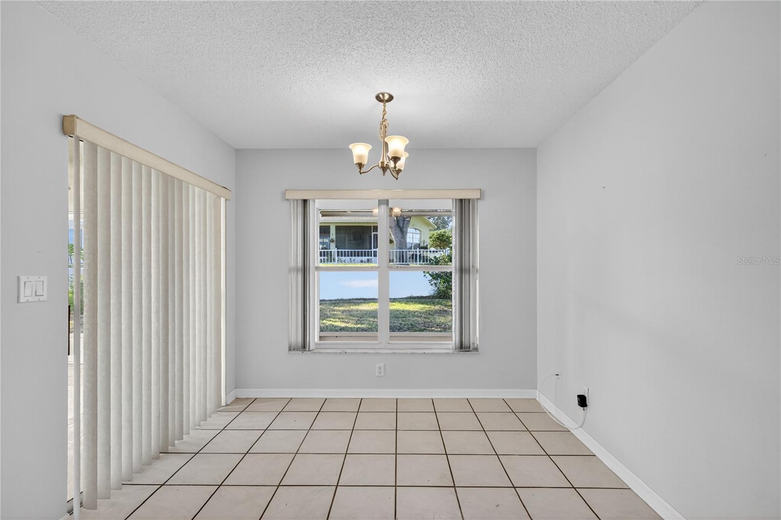 Image 15 of 38 For 5133 Links Lane