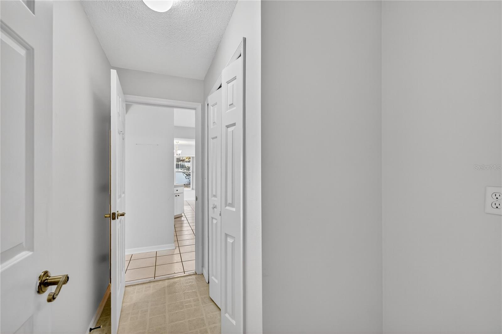 Image 28 of 38 For 5133 Links Lane