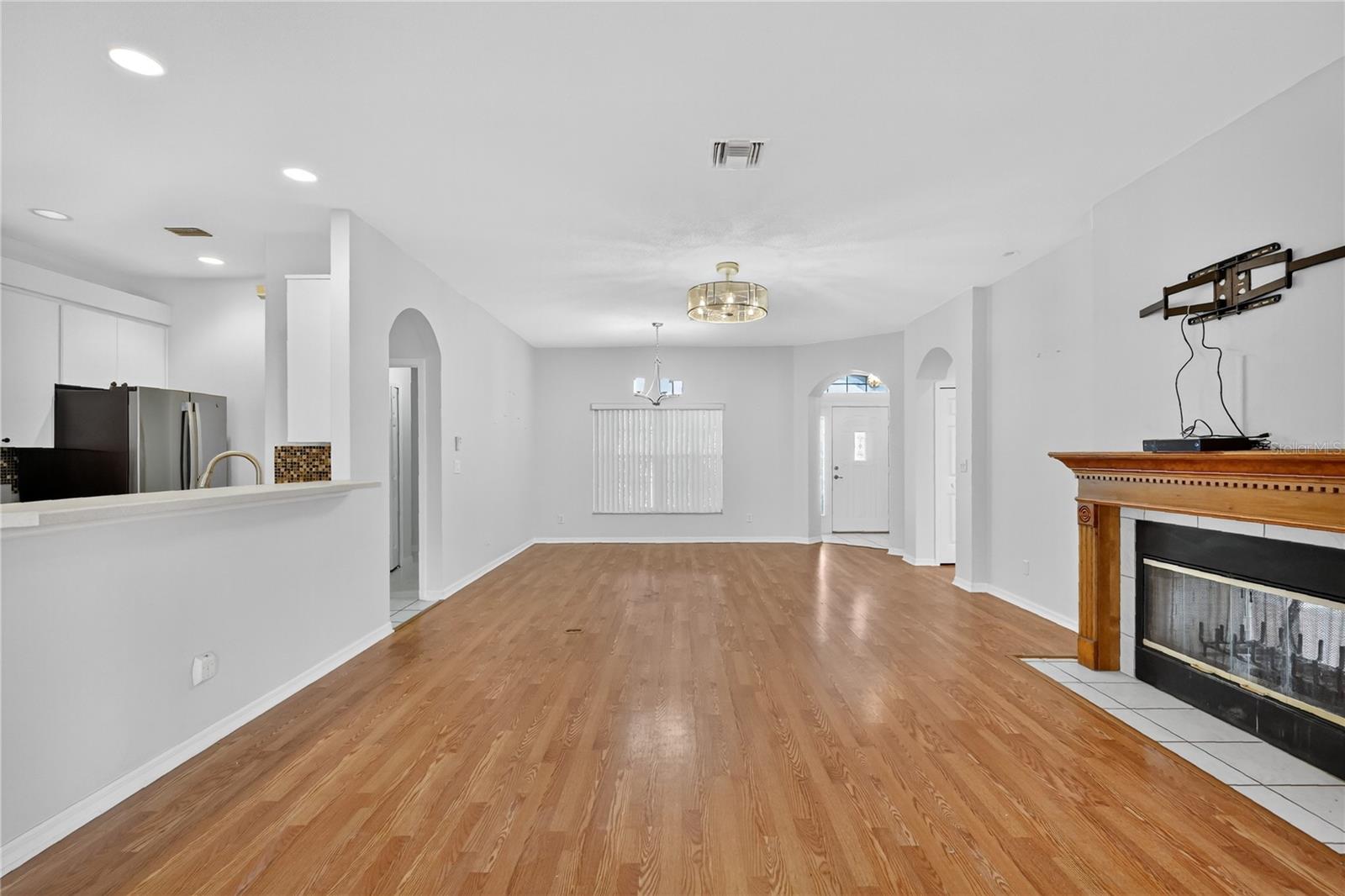 Image 9 of 38 For 5133 Links Lane