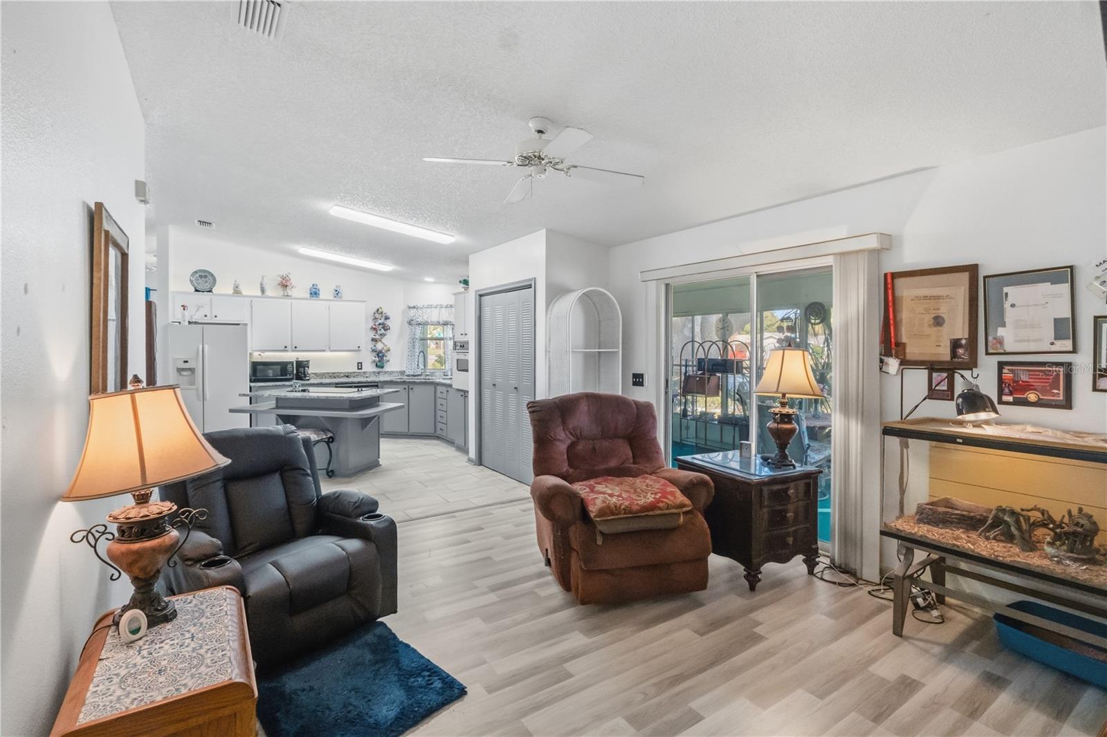 Image 13 of 34 For 1202 Del Toro Drive