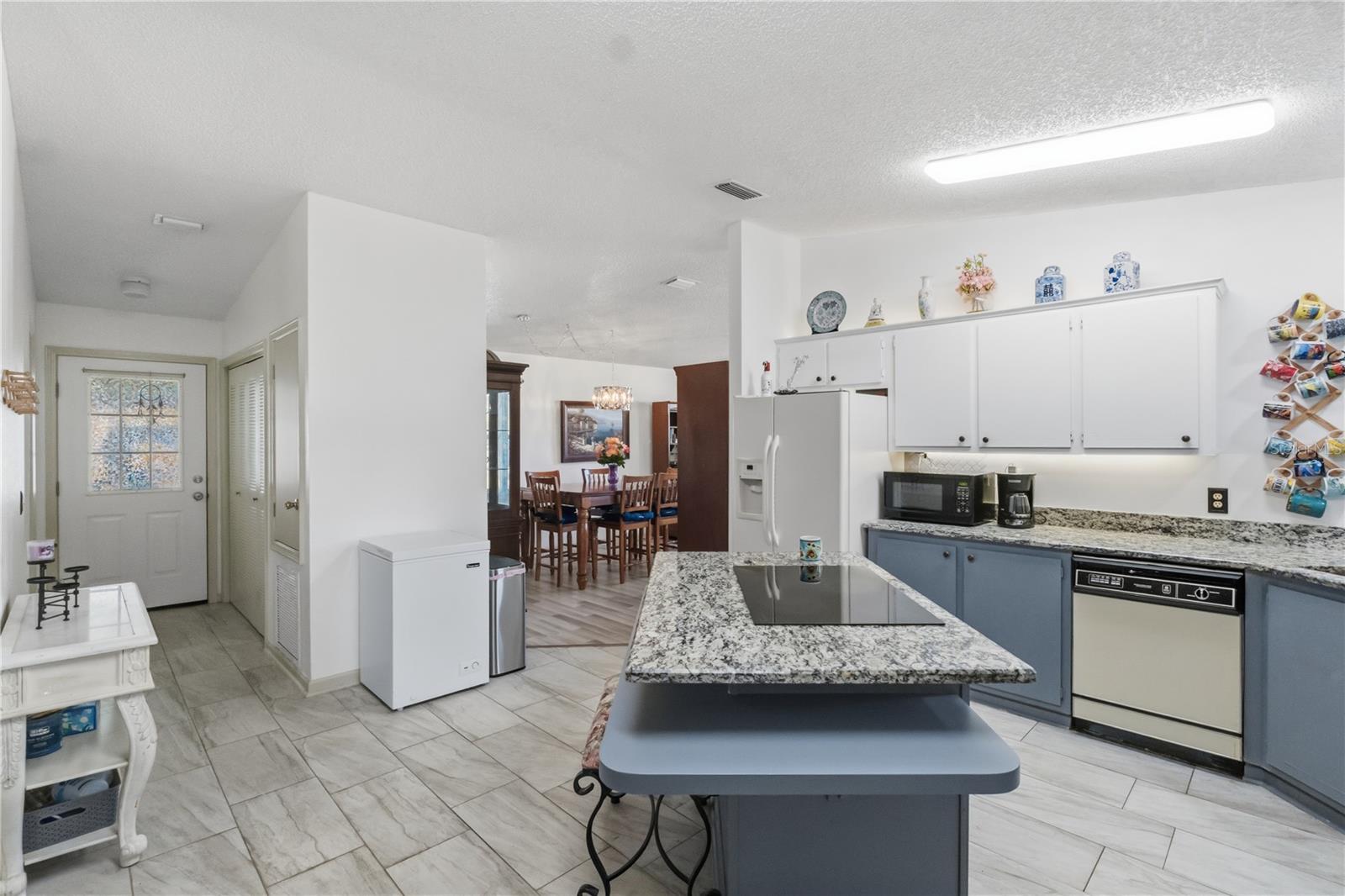 Image 9 of 34 For 1202 Del Toro Drive