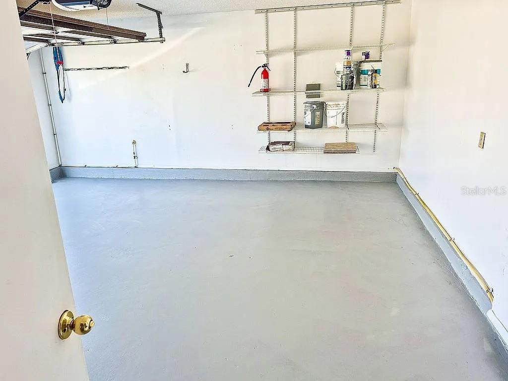 Image 26 of 32 For 5563 Garden Grove Circle