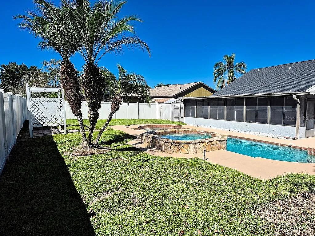 Image 29 of 32 For 5563 Garden Grove Circle