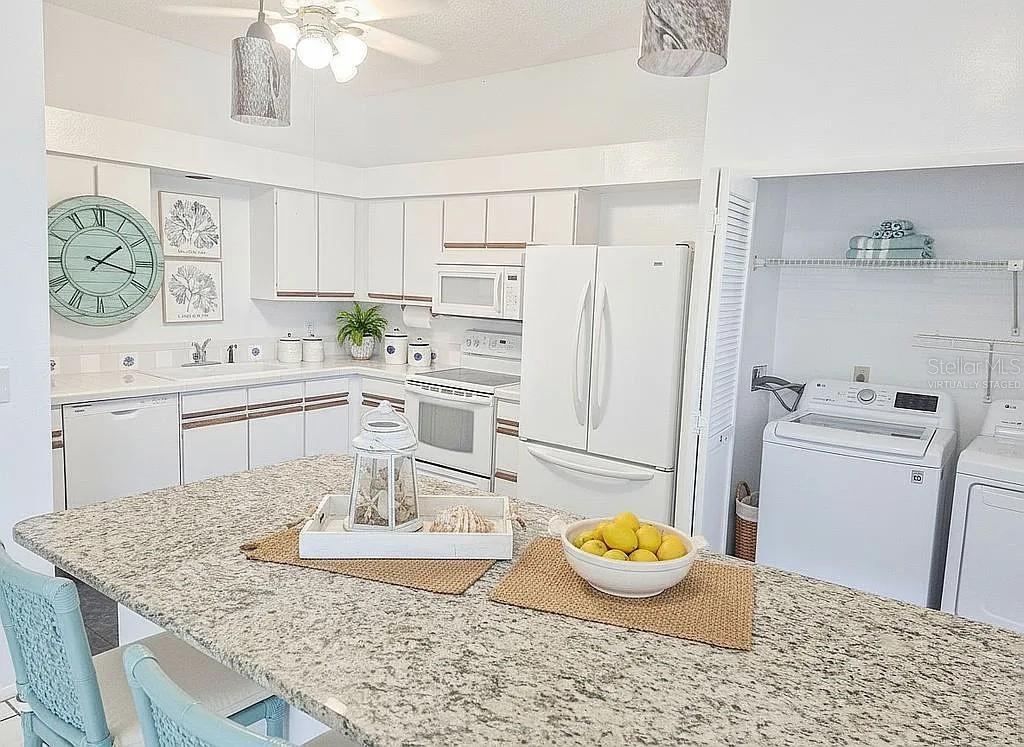 Image 6 of 32 For 5563 Garden Grove Circle