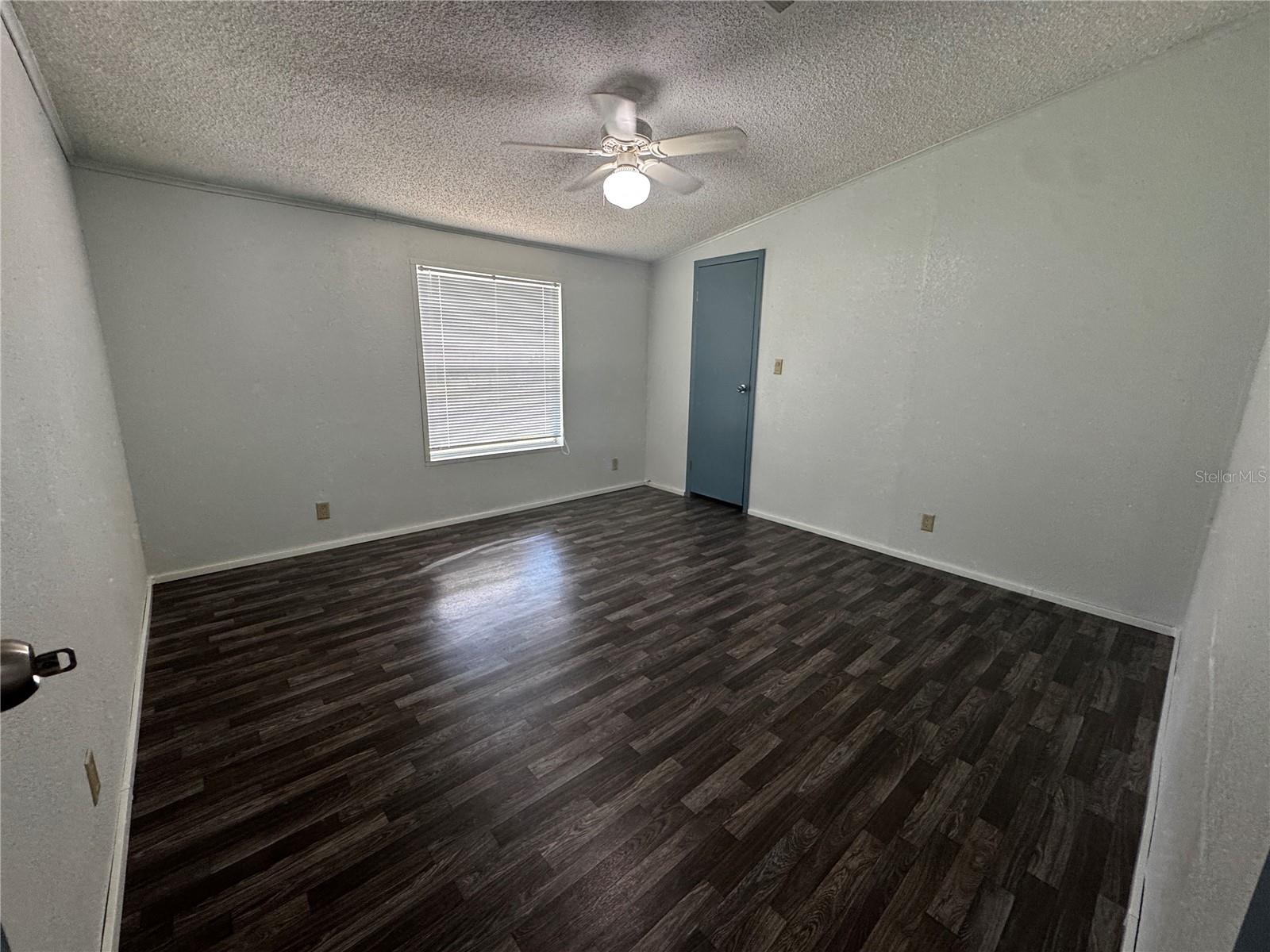 Image 17 of 19 For 1827 Leesburg Boulevard