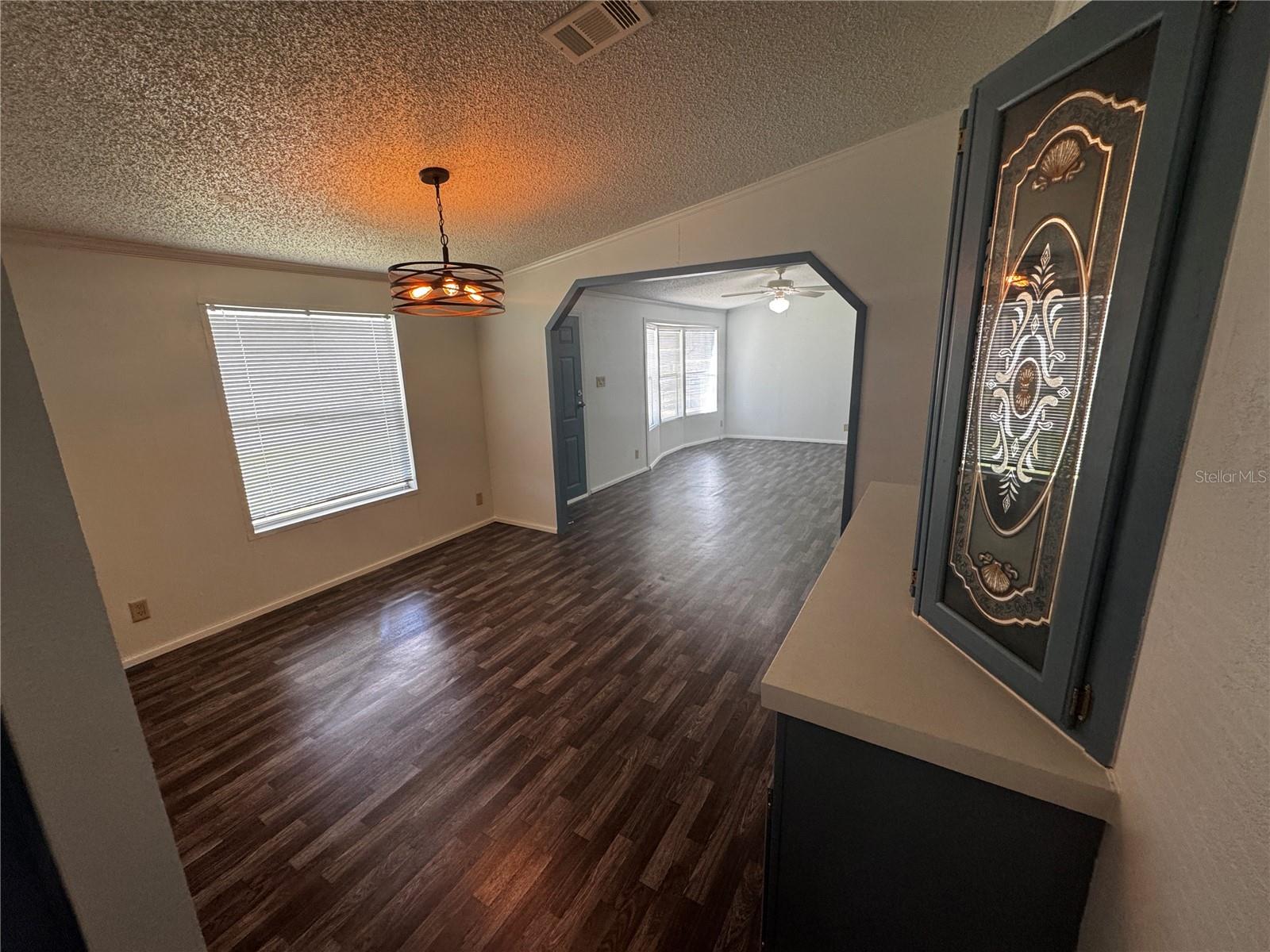 Image 4 of 19 For 1827 Leesburg Boulevard