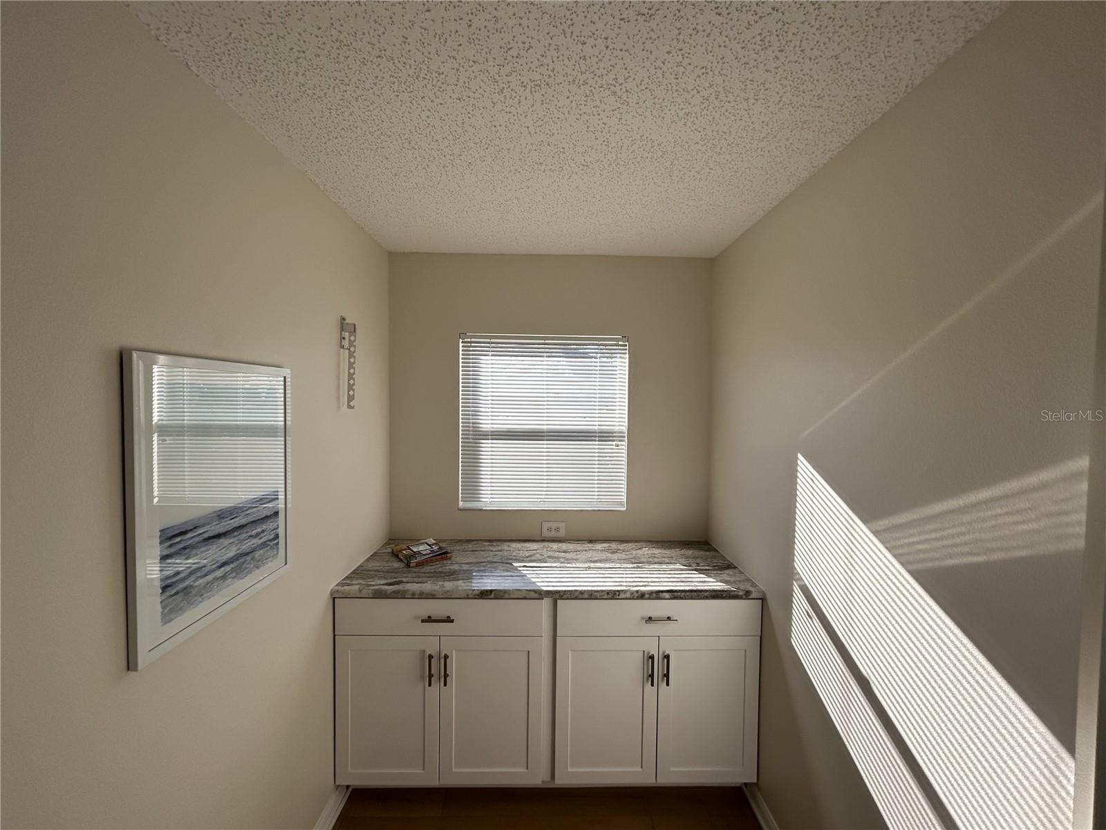 Image 9 of 14 For 3057 Saint Thomas Lane