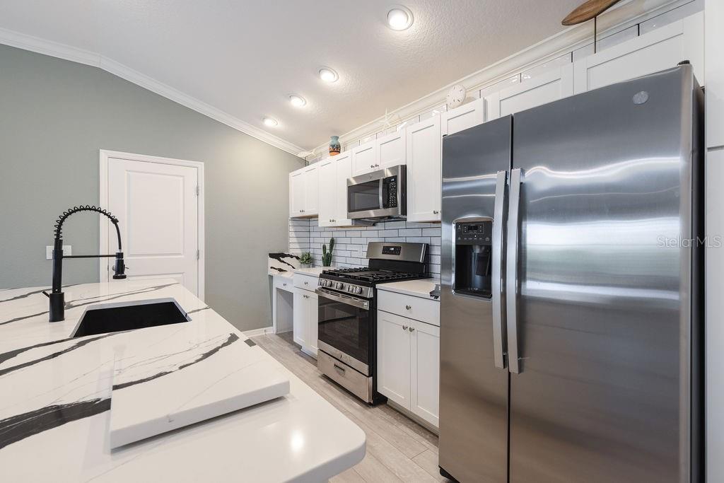 Image 17 of 45 For 1794 Brody Court