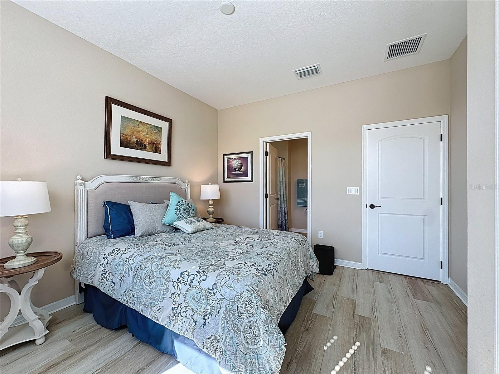 Image 22 of 82 For 615 Conservation Boulevard