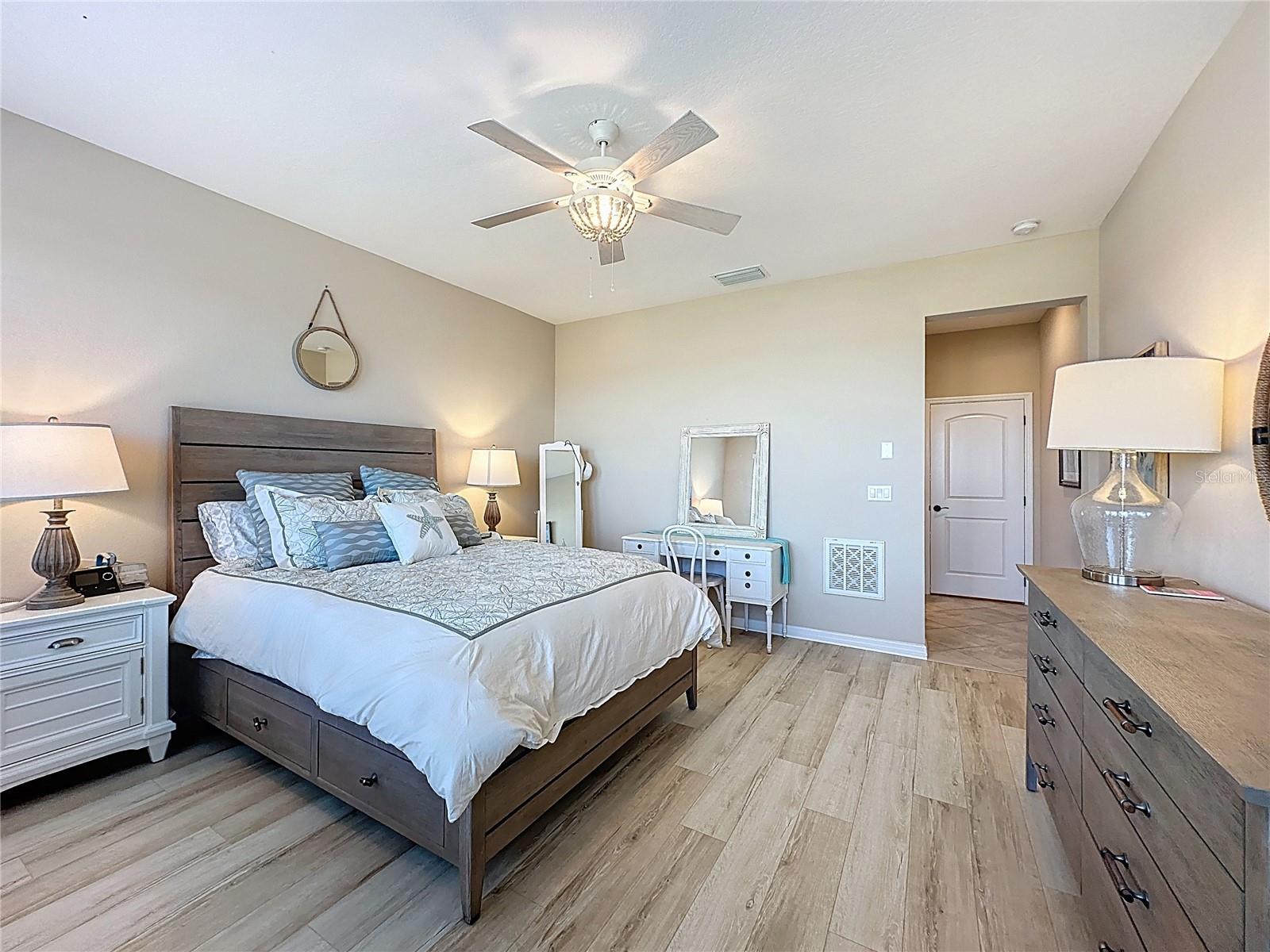 Image 35 of 82 For 615 Conservation Boulevard