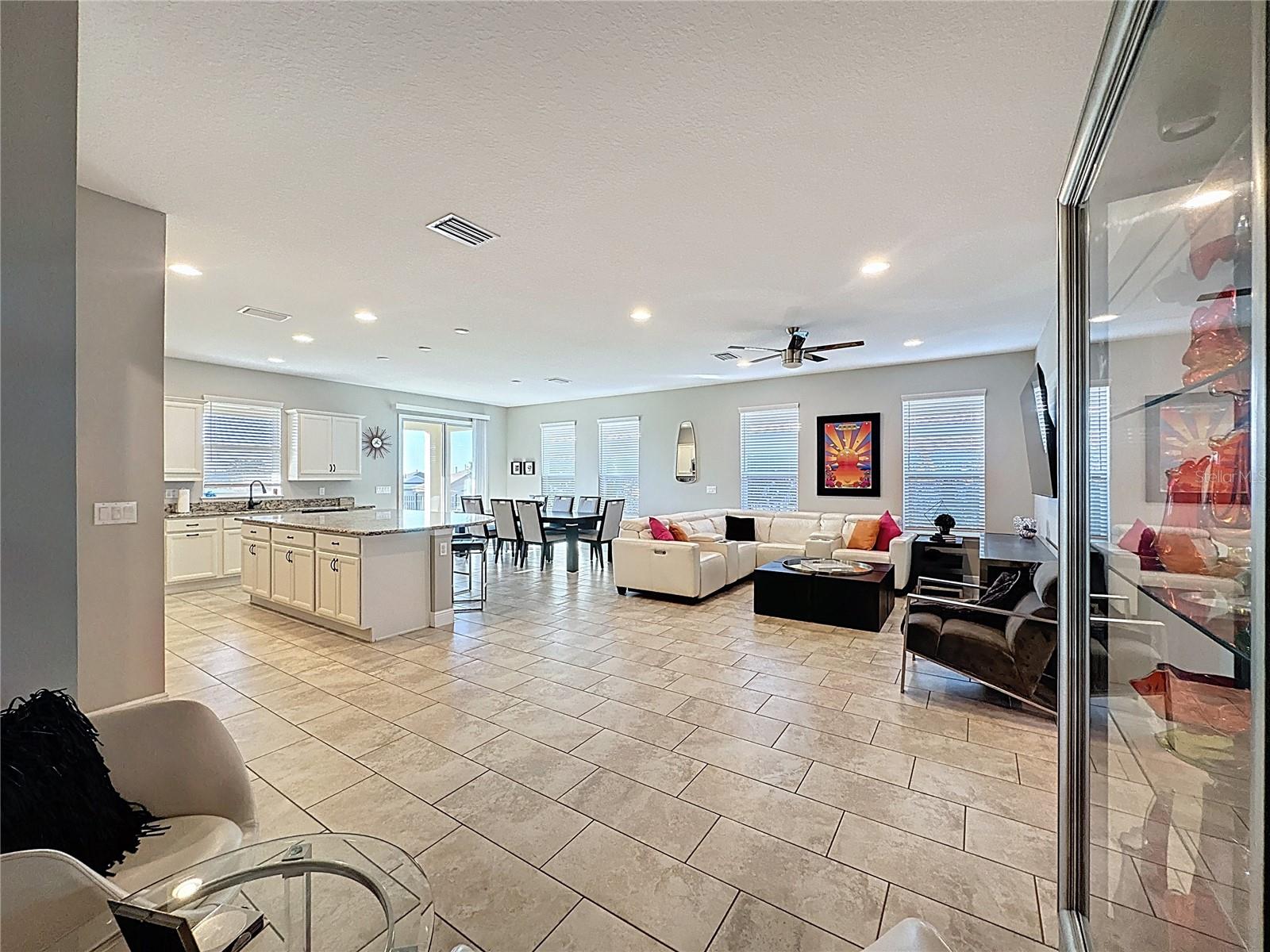 Image 12 of 79 For 115 Silver Maple Road