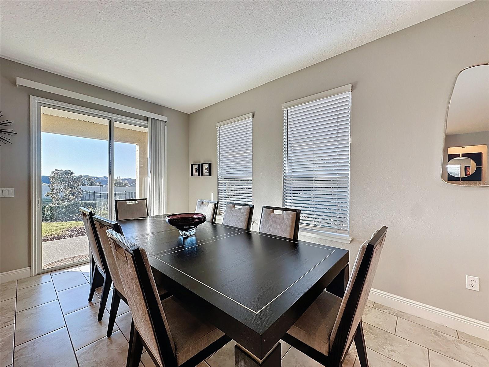 Image 20 of 79 For 115 Silver Maple Road