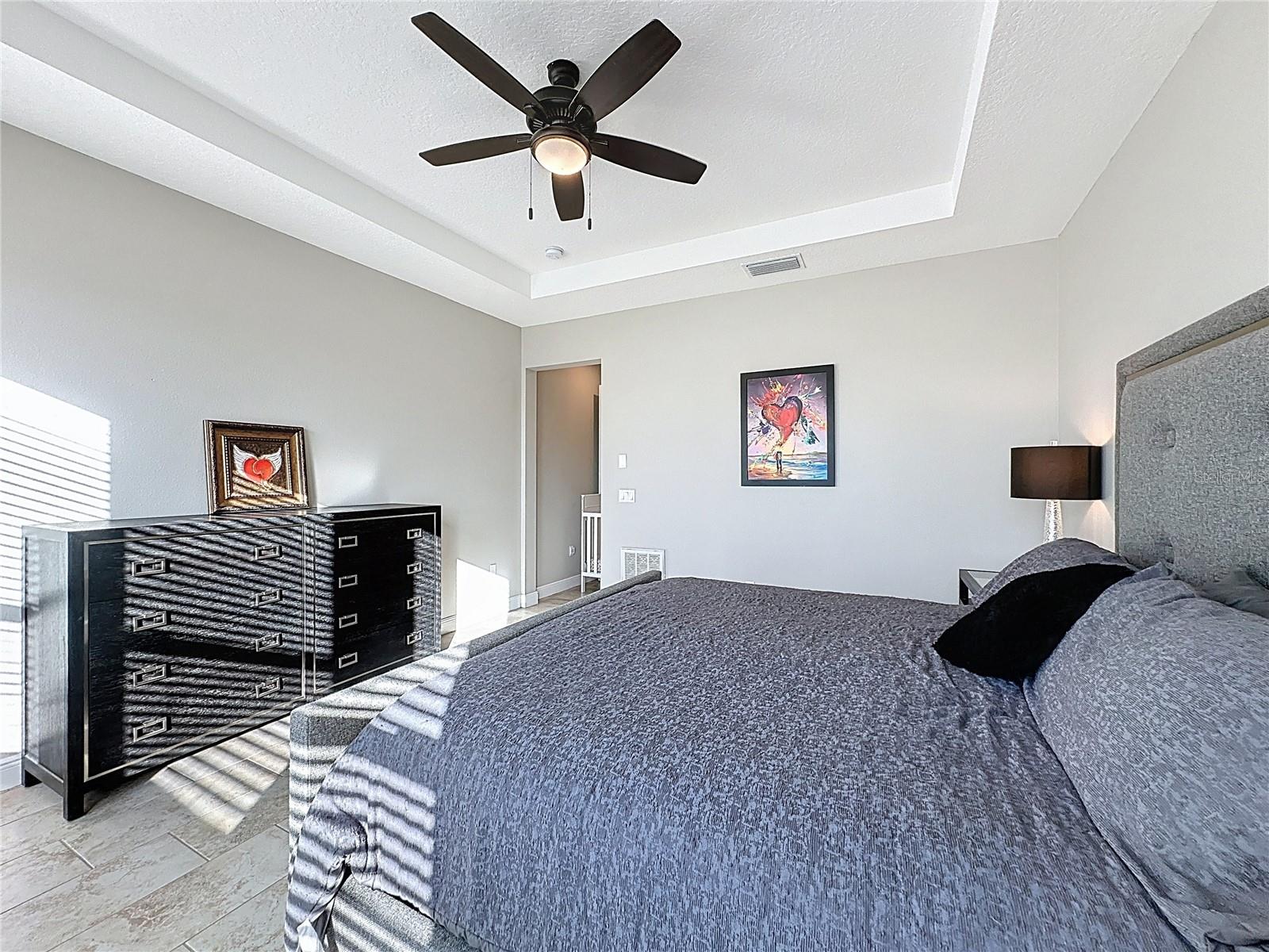 Image 32 of 79 For 115 Silver Maple Road