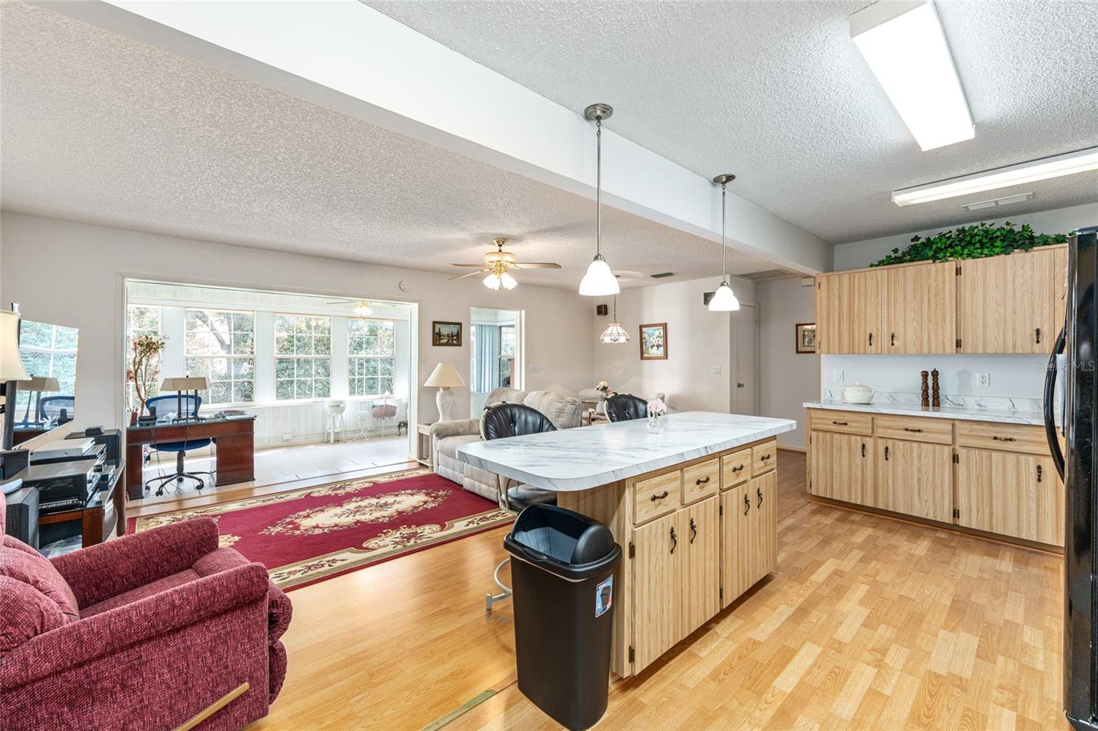 Image 21 of 46 For 9257 82nd Terrace B