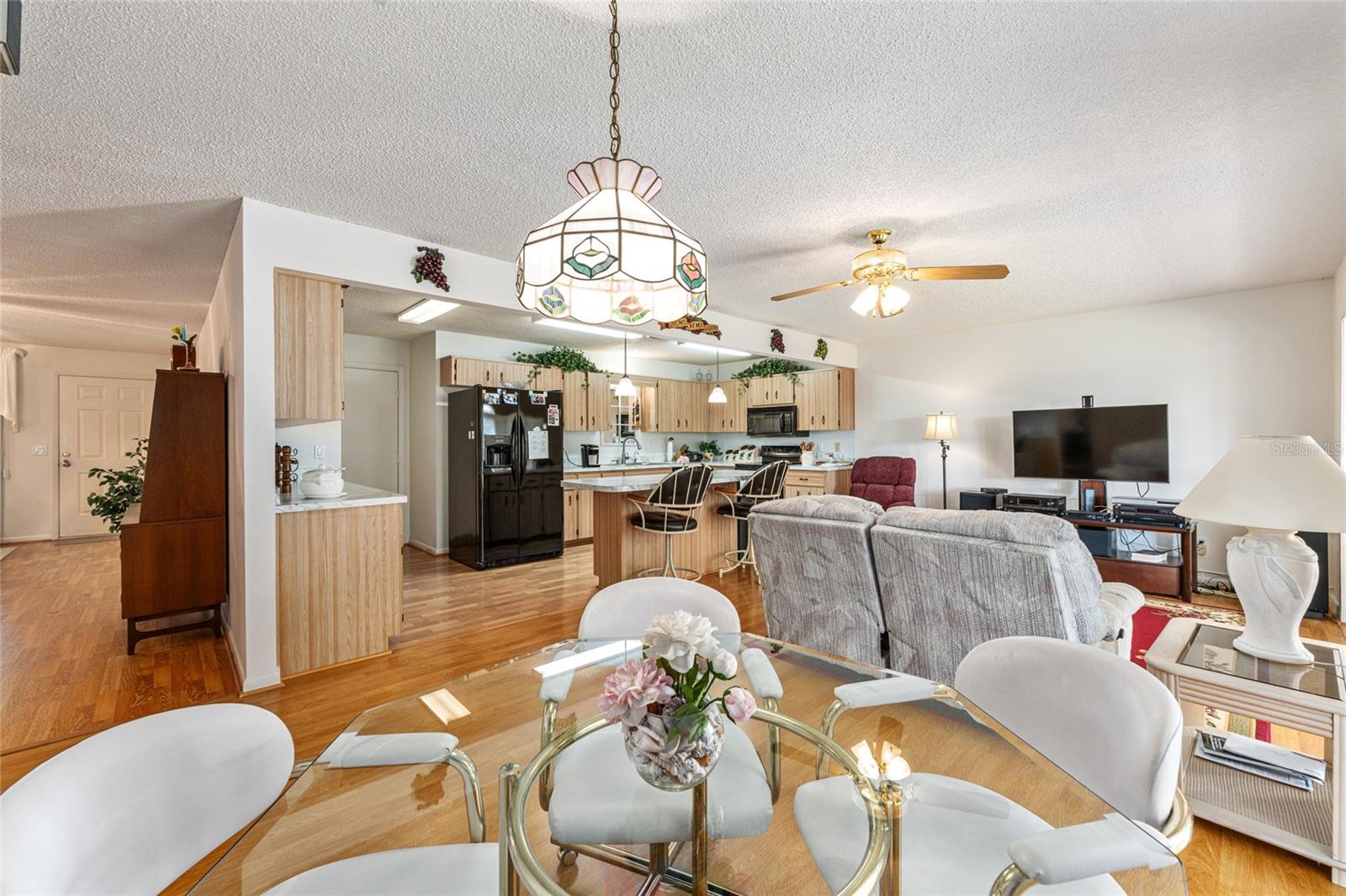 Image 23 of 46 For 9257 82nd Terrace B