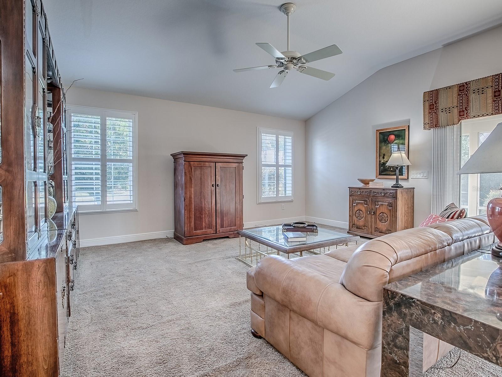 Image 11 of 43 For 752 Harvey Lane