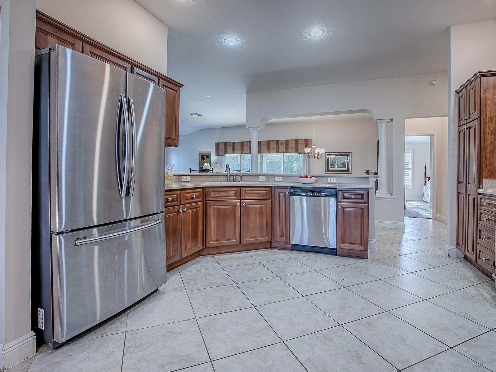 Image 16 of 43 For 752 Harvey Lane