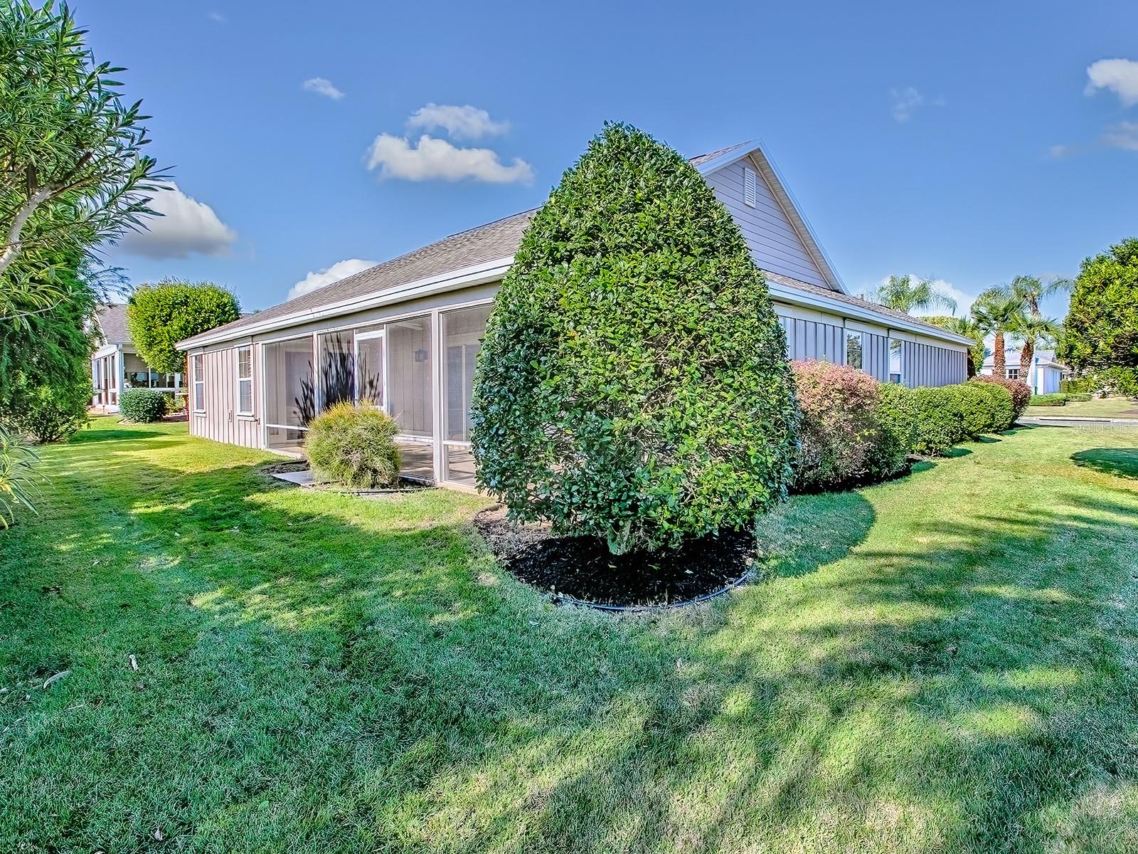 Image 37 of 43 For 752 Harvey Lane