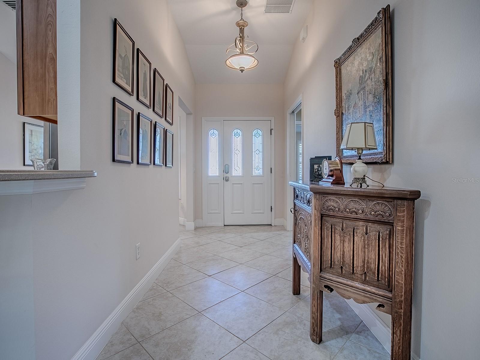 Image 4 of 43 For 752 Harvey Lane