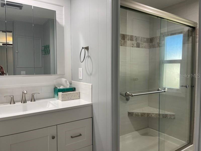 Image 28 of 32 For 64 Bobwhite Rd