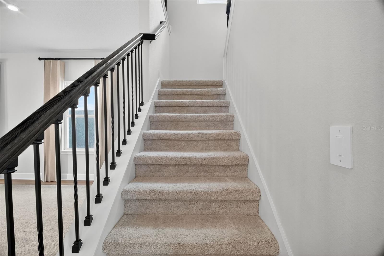 Image 14 of 32 For 3938 Capital Reef Way