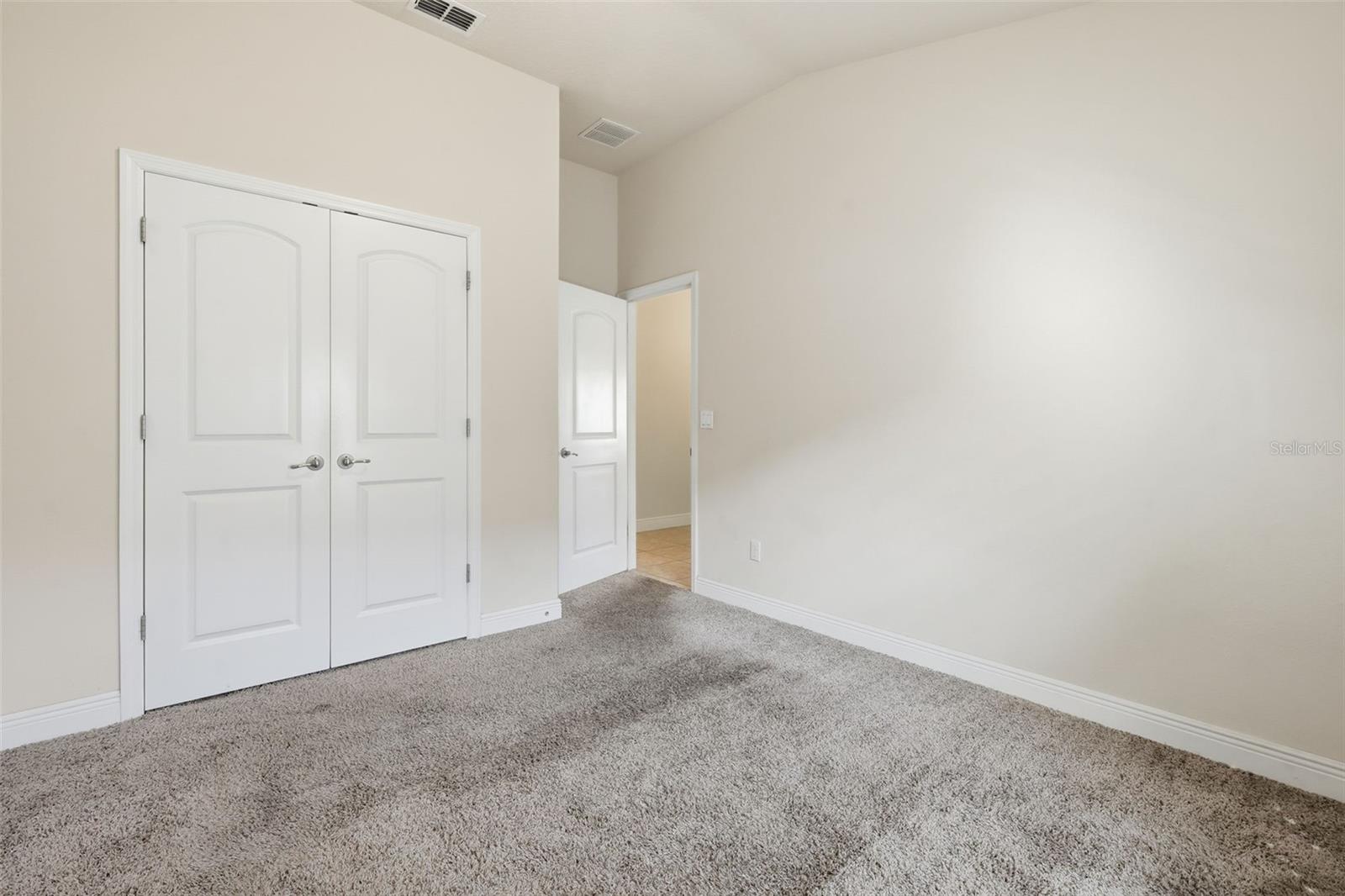 Image 24 of 43 For 2179 Bexley Drive