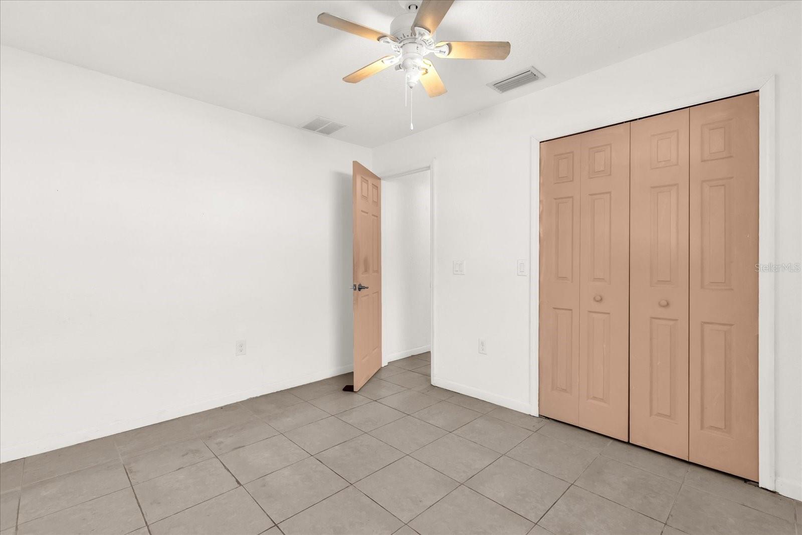 Image 10 of 34 For 910 Rich Drive