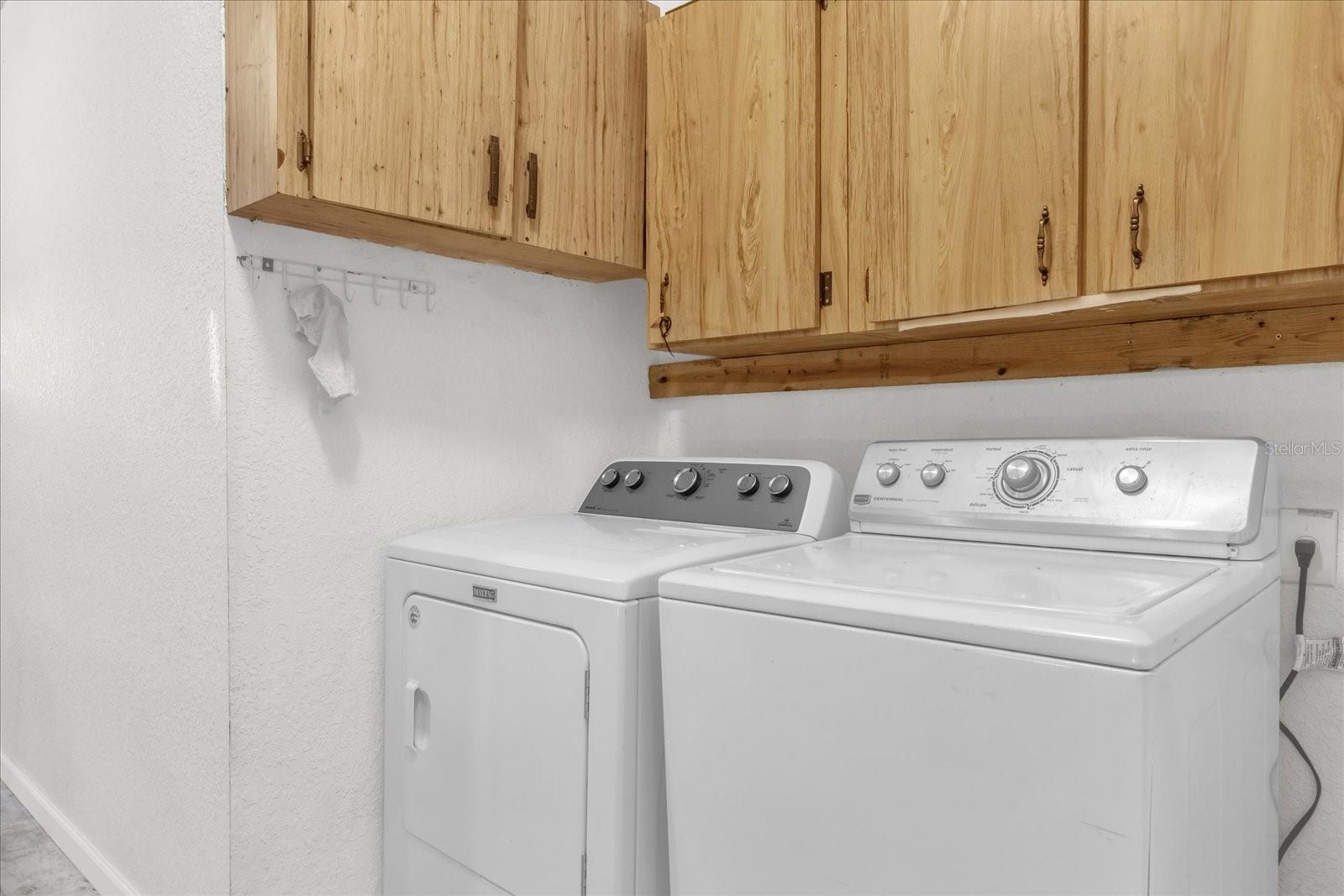 Image 15 of 34 For 910 Rich Drive