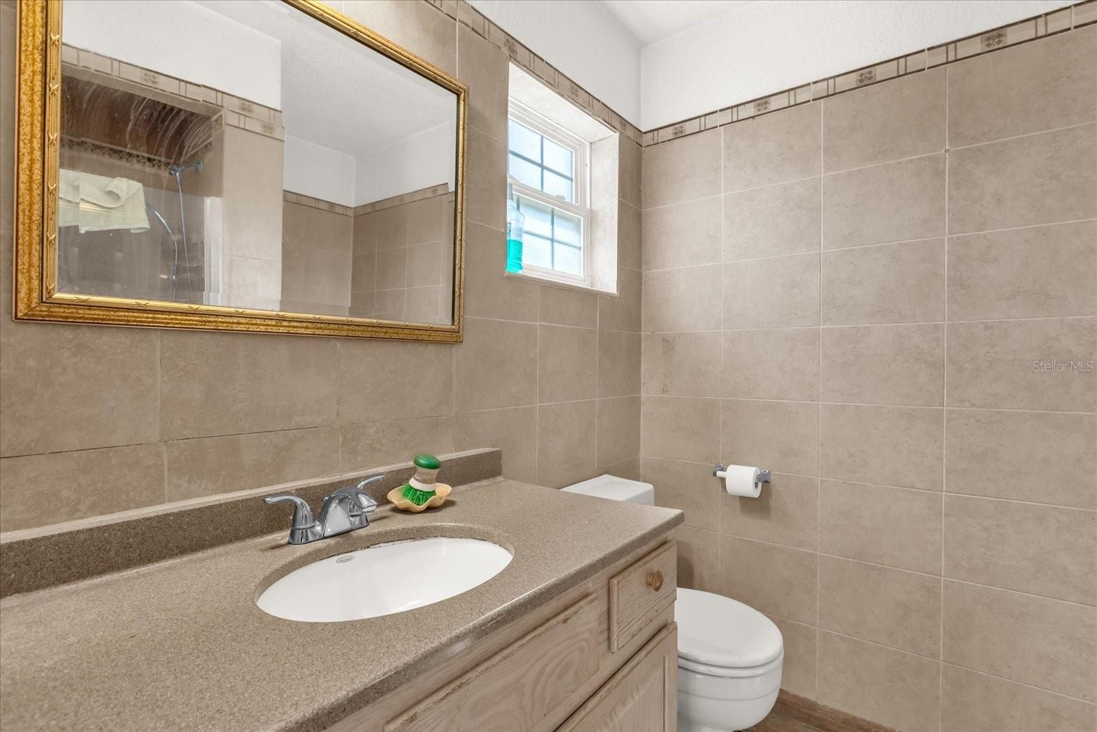 Image 19 of 34 For 910 Rich Drive