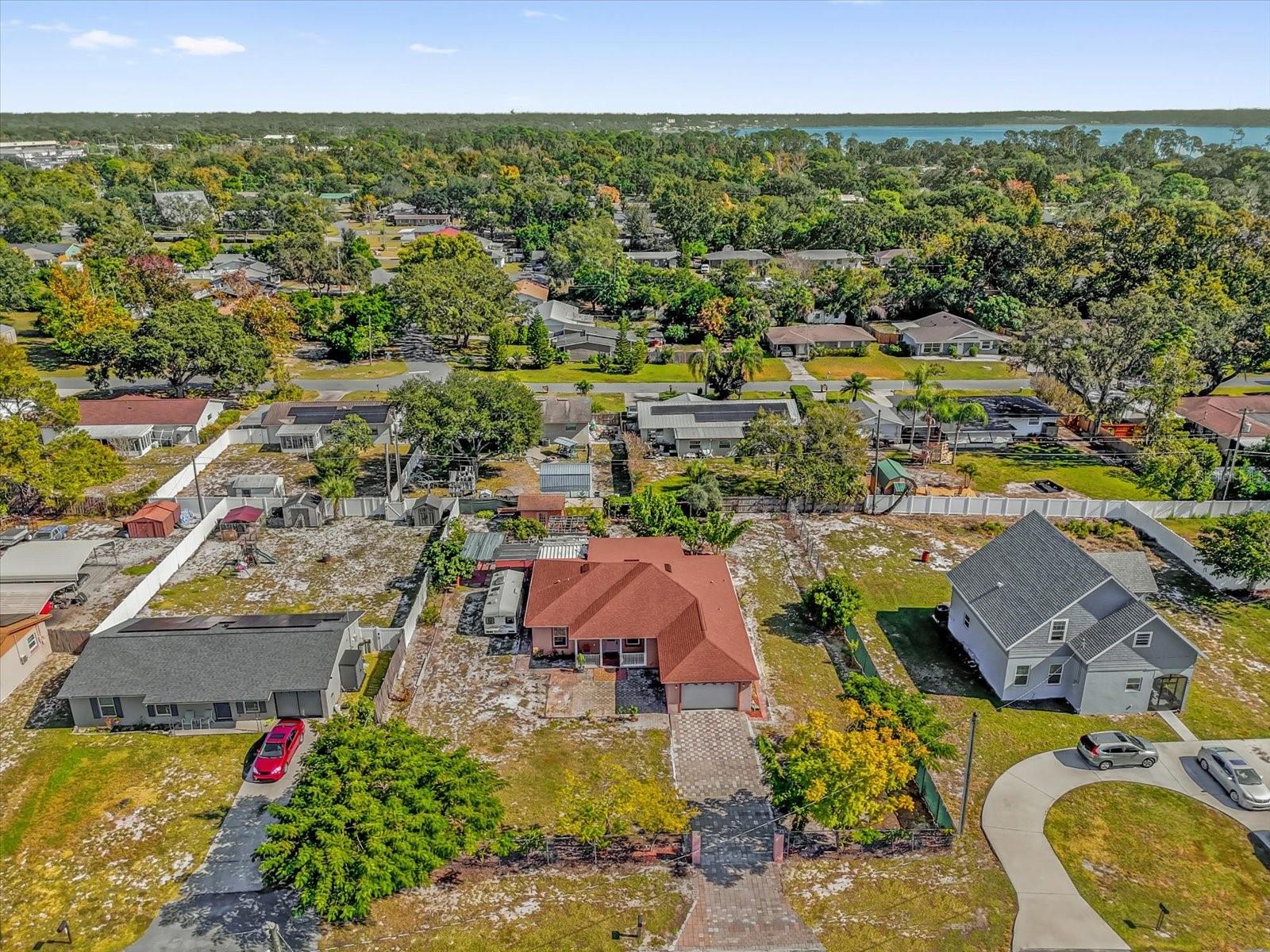 Image 32 of 34 For 910 Rich Drive