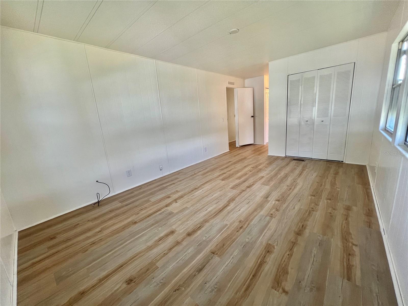 Image 30 of 52 For 222 Hawthorne Boulevard