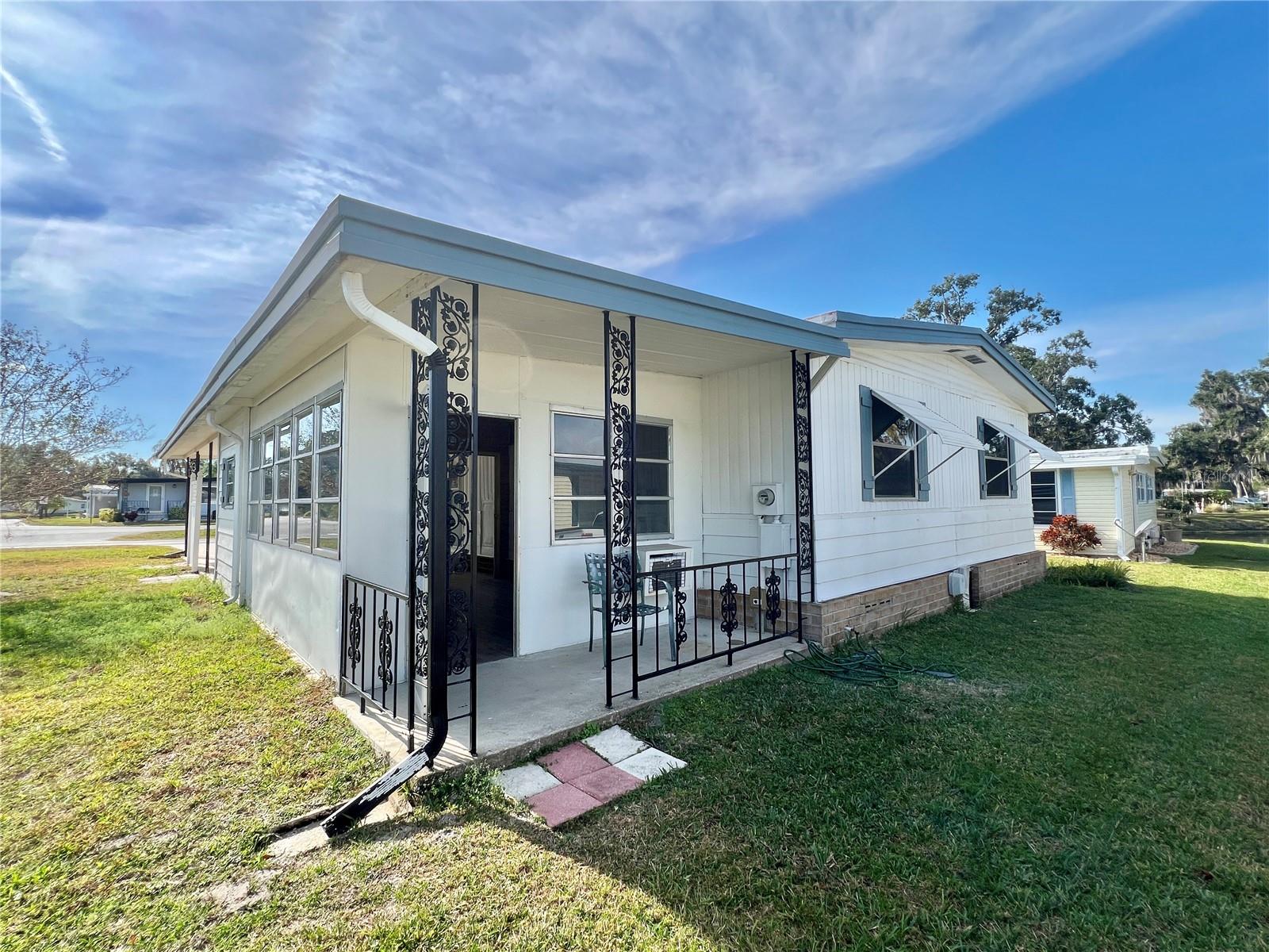 Image 43 of 52 For 222 Hawthorne Boulevard