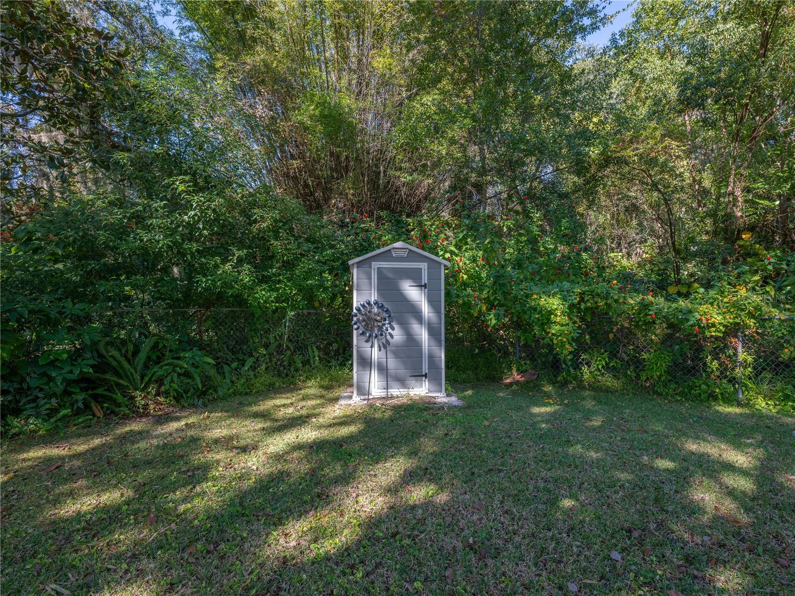 Image 26 of 29 For 4221 Lake Eleanor Drive