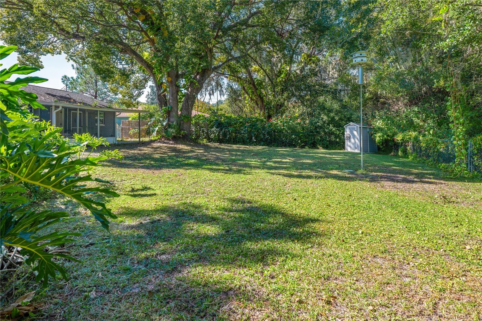 Image 28 of 29 For 4221 Lake Eleanor Drive